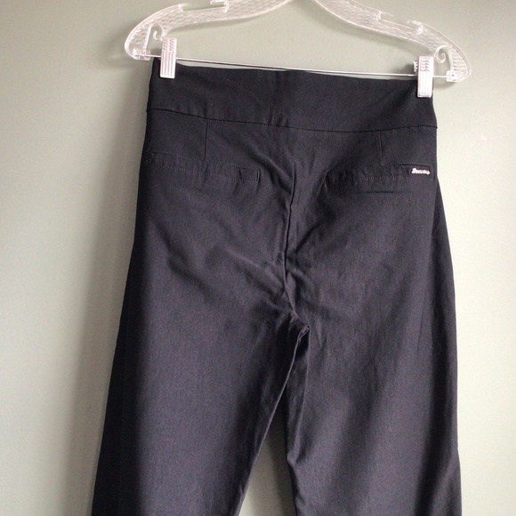 NWOT Simon Chang pull on black pants Sz 8 32” inseam - Picture 4 of 8